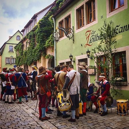 Ferienwohnungen Monteurzimmer Zur Silbernen Kanne Rothenburg ob der Tauber Bagian luar foto